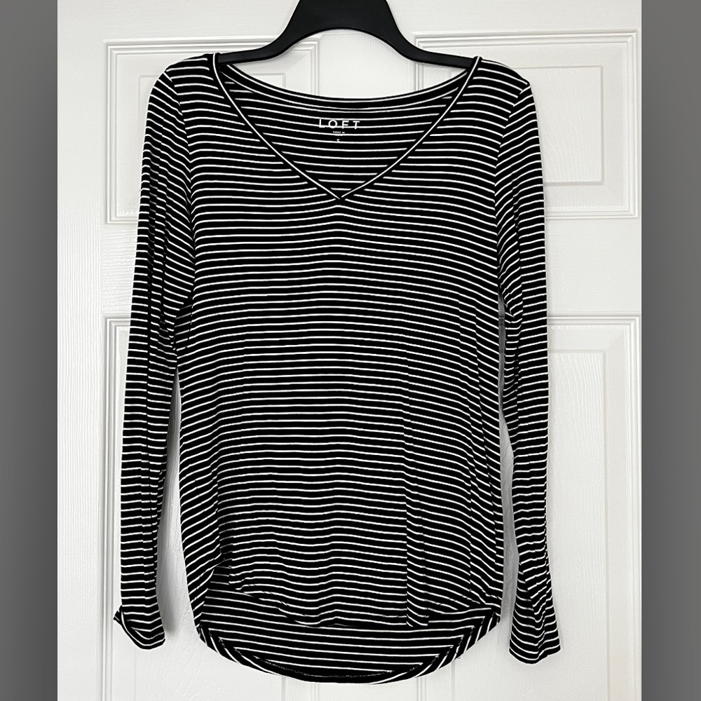 LOFT Black & White Striped V-neck Long Sleeve Shirt